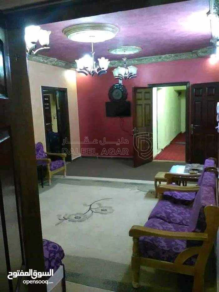 فيلا/منزل في محافظة المفرق اول ضاحية الملك عبدالله - 115,000 دأ - صورة 1