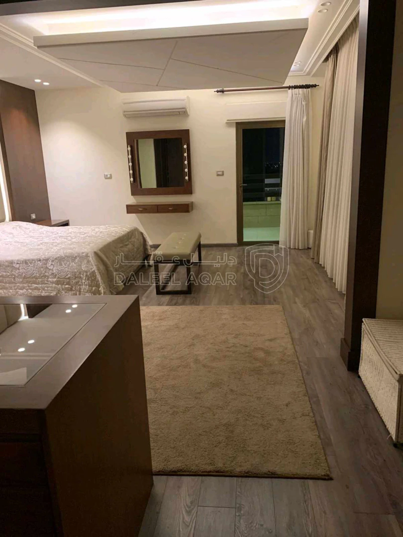 شقة في خلف مديرية الامن العام . قريبه على شارع خدمات المطار ( تقاطع جسر ناعور ) - 145,000 دأ - صورة 1