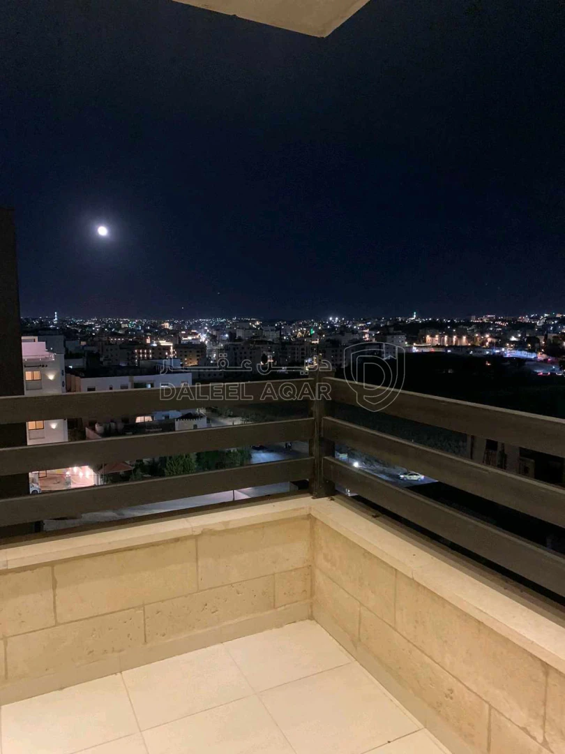 شقة في خلف مديرية الامن العام . قريبه على شارع خدمات المطار ( تقاطع جسر ناعور ) - 145,000 دأ - صورة 1