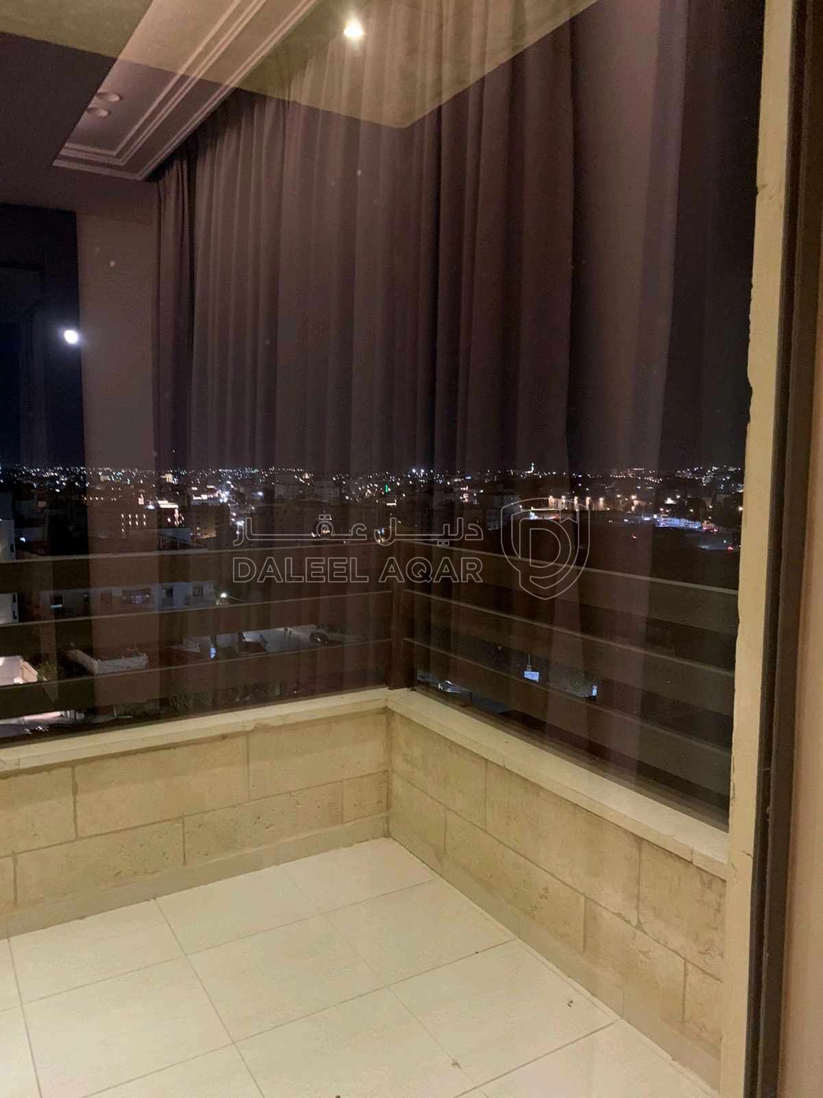 شقة في خلف مديرية الامن العام . قريبه على شارع خدمات المطار ( تقاطع جسر ناعور ) - 145,000 دأ - صورة 1