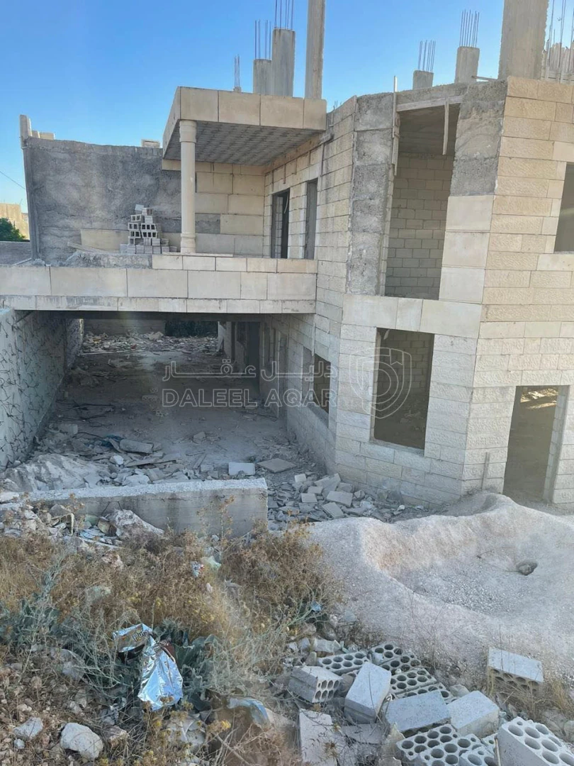 مبنى في اربد ، زبدة فركوح ، بالقرب من المركز الغربي  - 250,000 دأ - صورة 4