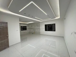 شقة في شارع الحرية - قرب دائرة الاراضي والمساحة  - 90,000 دأ - صورة NaN