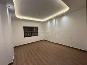 شقة في شارع الحرية - قرب دائرة الاراضي والمساحة  - 90,000 دأ - صورة NaN