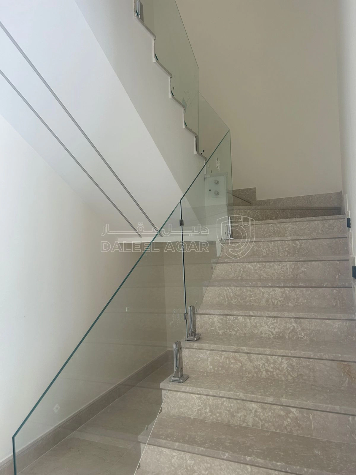 فيلا/منزل في فيلا فاخرة بتشطيب فندقي في دابوق - 790,000 دأ - صورة 1