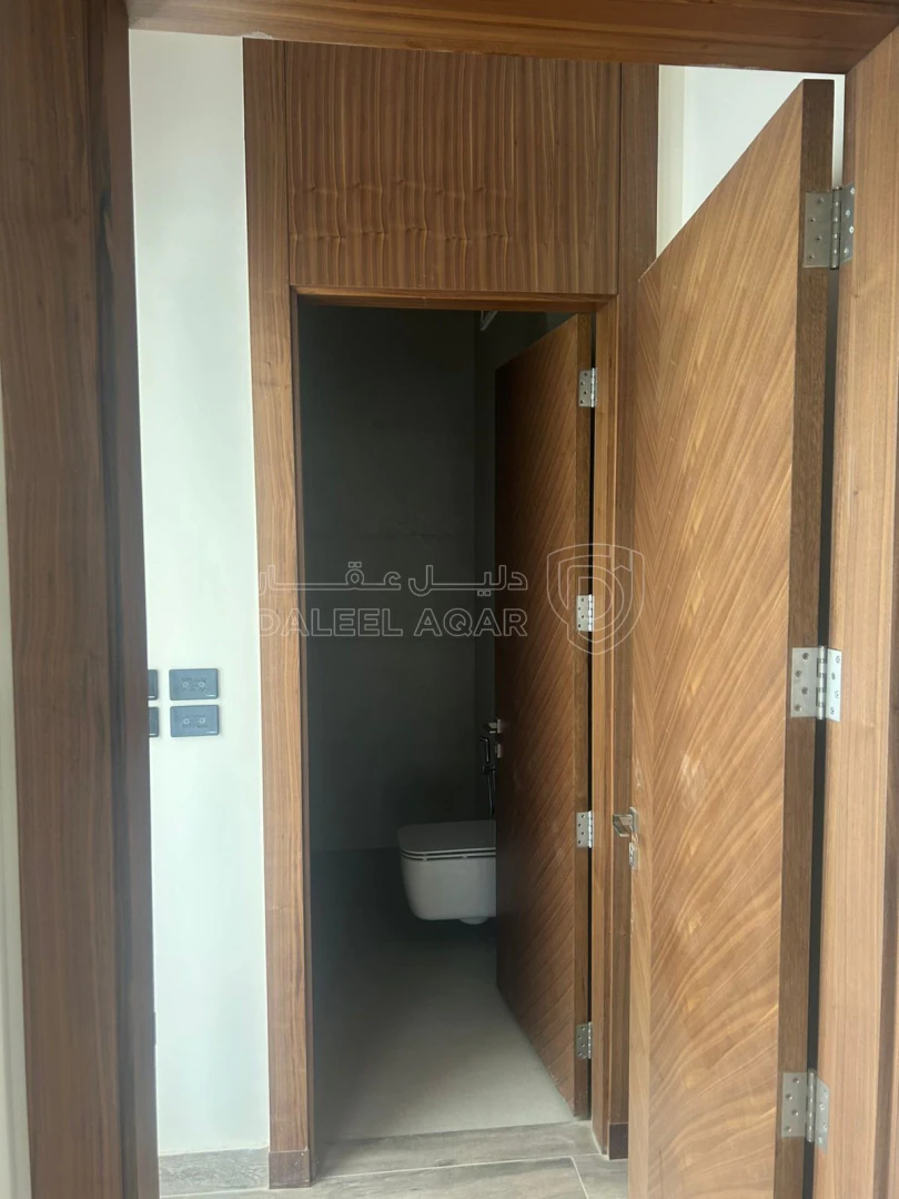 فيلا/منزل في فيلا فاخرة بتشطيب فندقي في دابوق - 790,000 دأ - صورة 1