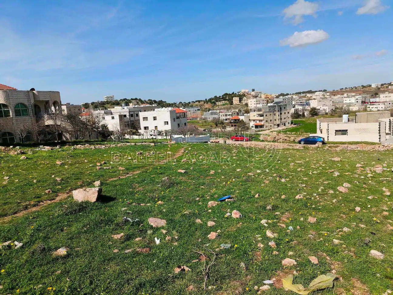 أرض في عجلون عبين بالقرب من الشارع الرئيسي - 42,000 دأ - صورة 1