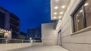 شقة - مرج الحمام طريق المطار  - 90000 دأ