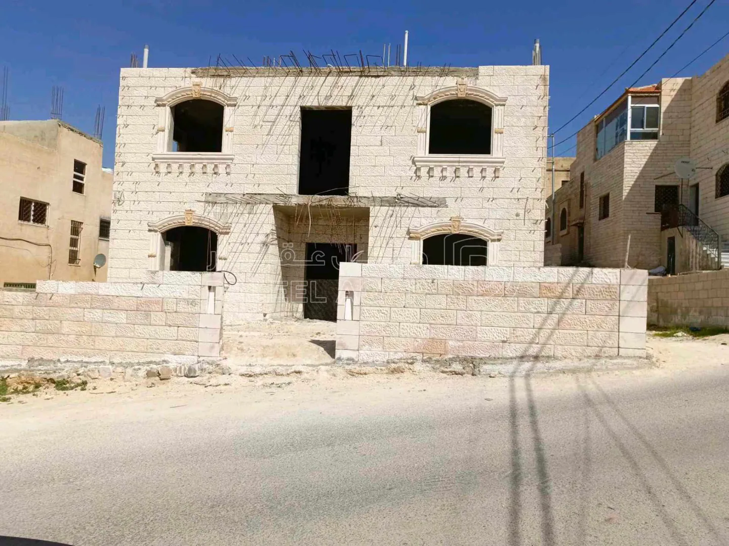 مبنى في حي الاميره عاليه  - 105,000 دأ - صورة 1