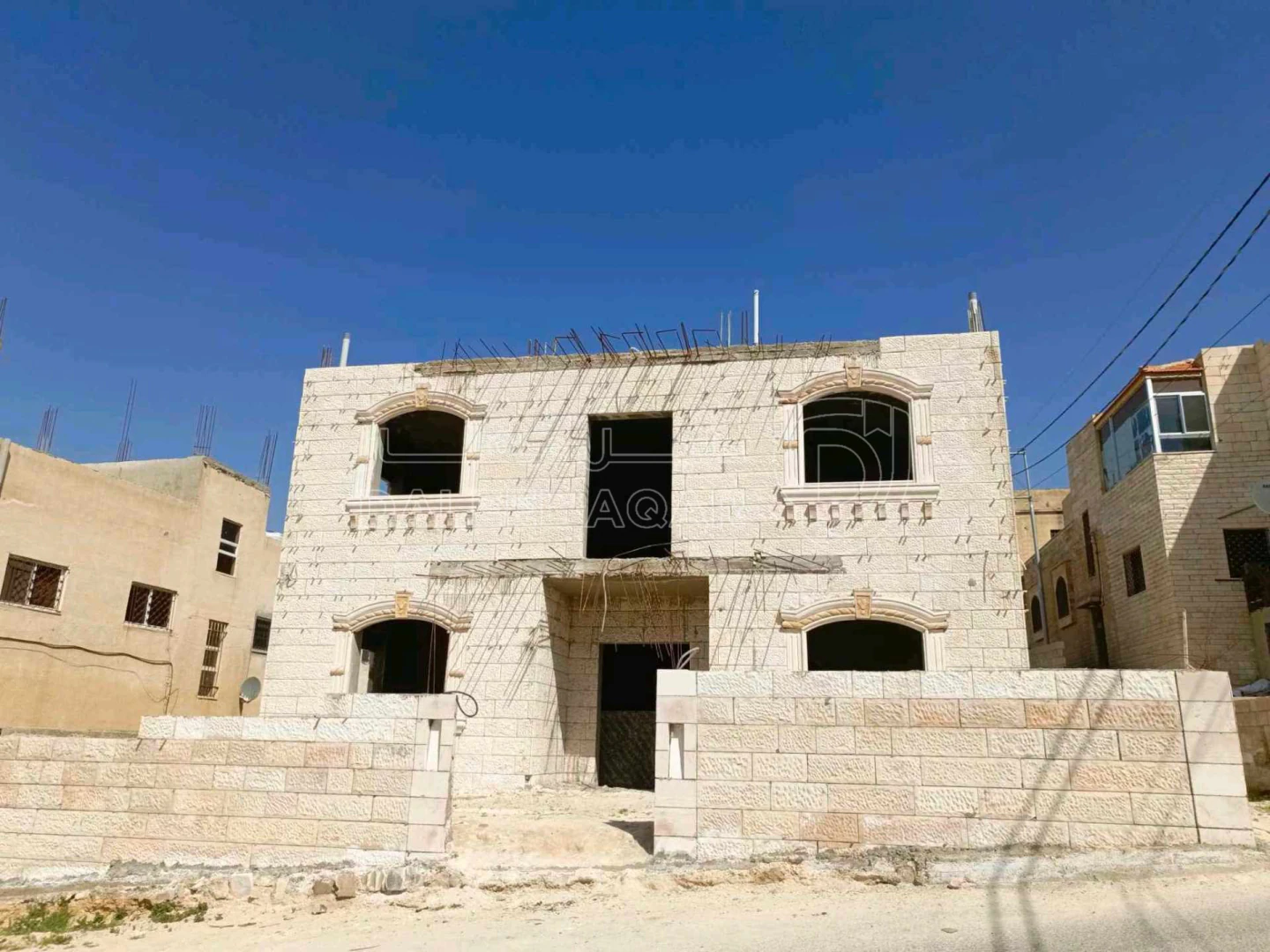 مبنى في حي الاميره عاليه  - 105,000 دأ - صورة 1