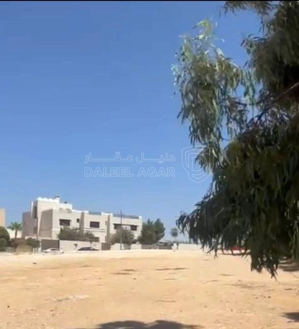أرض في قرب مسجد الفريد - 315,000 دأ - صورة 1