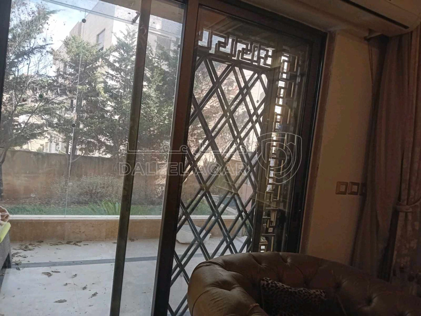 شقة في عماره ٤٢ - 140,000 دأ - صورة 1