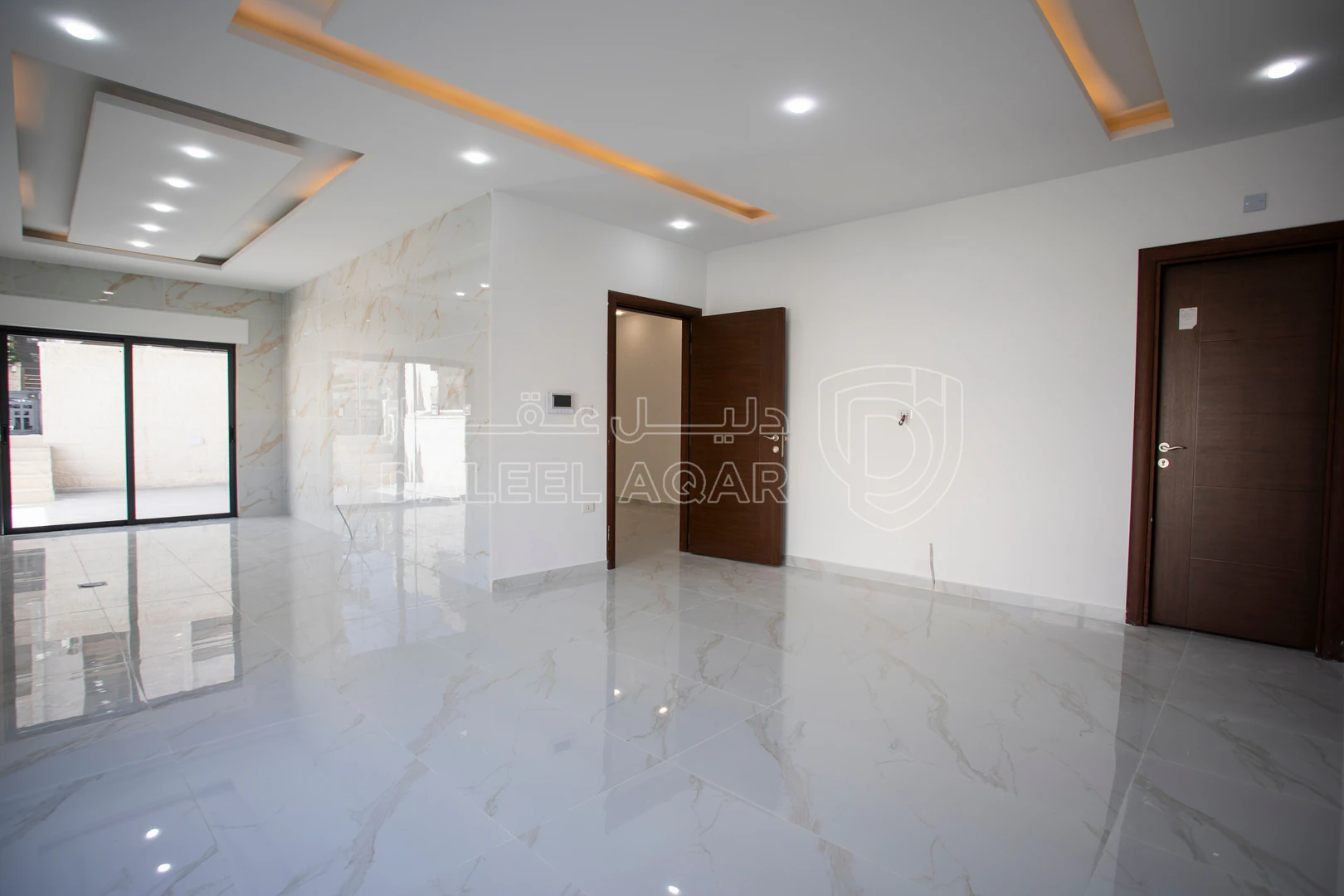 شقة في قرب طلوع الجاذبيه - 94,000 دأ - صورة 1