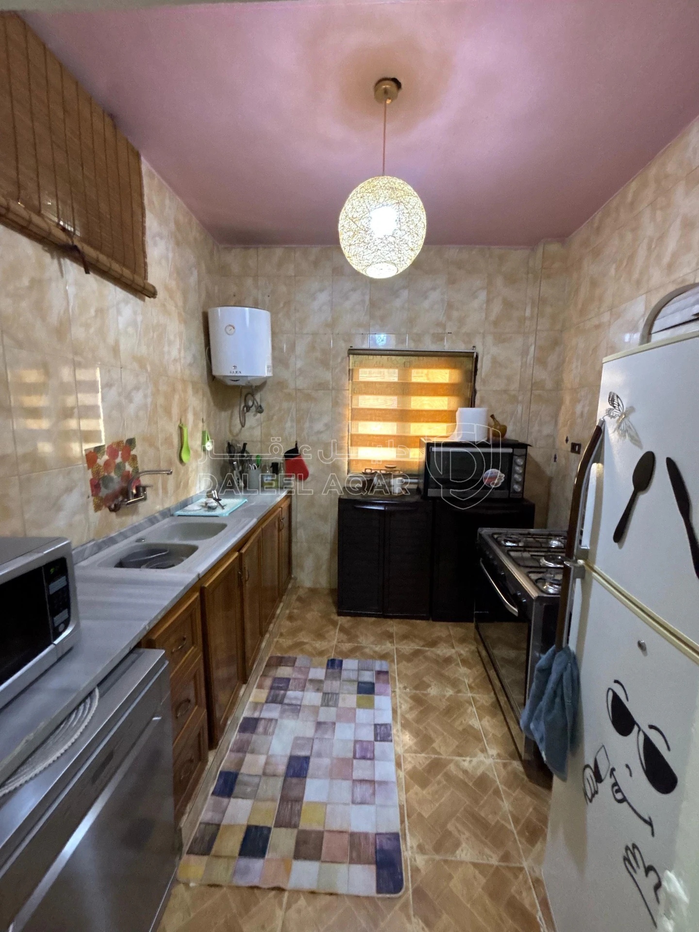 شقة في الزرقاء - حي معصوم  - 16,500 دأ - صورة 11