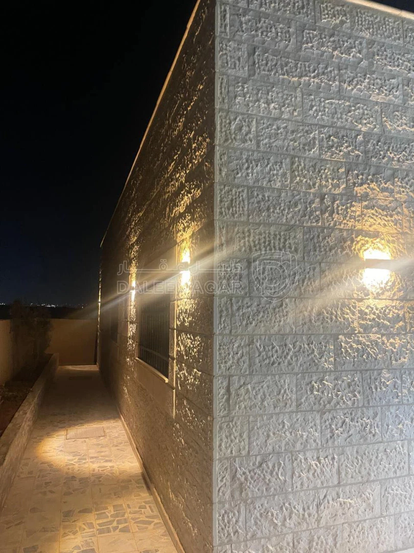 فيلا/منزل في اتوستراد عمان الزرقا حي الجندي  - 155,000 دأ - صورة 1