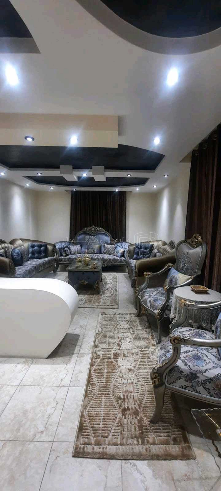 شقة في شقة طابق ارضي للبيع في الهاشمي الشمالي - 68,000 دأ - صورة 1