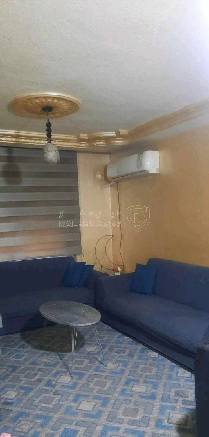 شقة في شقة طابق ارضي للبيع في الهاشمي الشمالي - 68,000 دأ - صورة 1