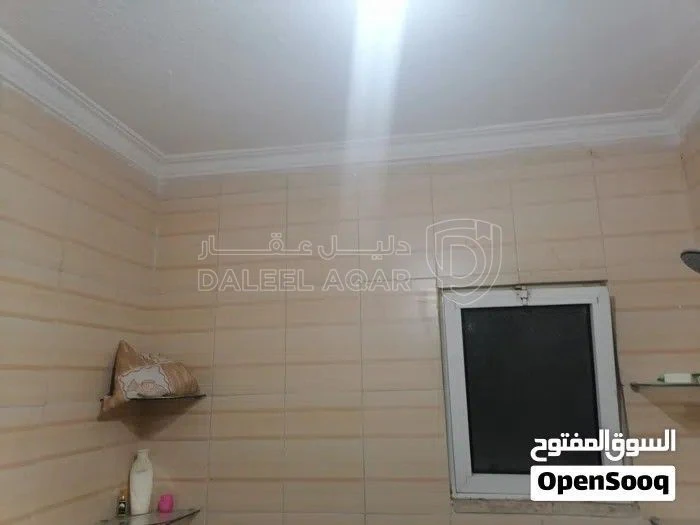 شقة في الزهور بالقرب من حديقة زها  - 32,000 دأ - صورة 4