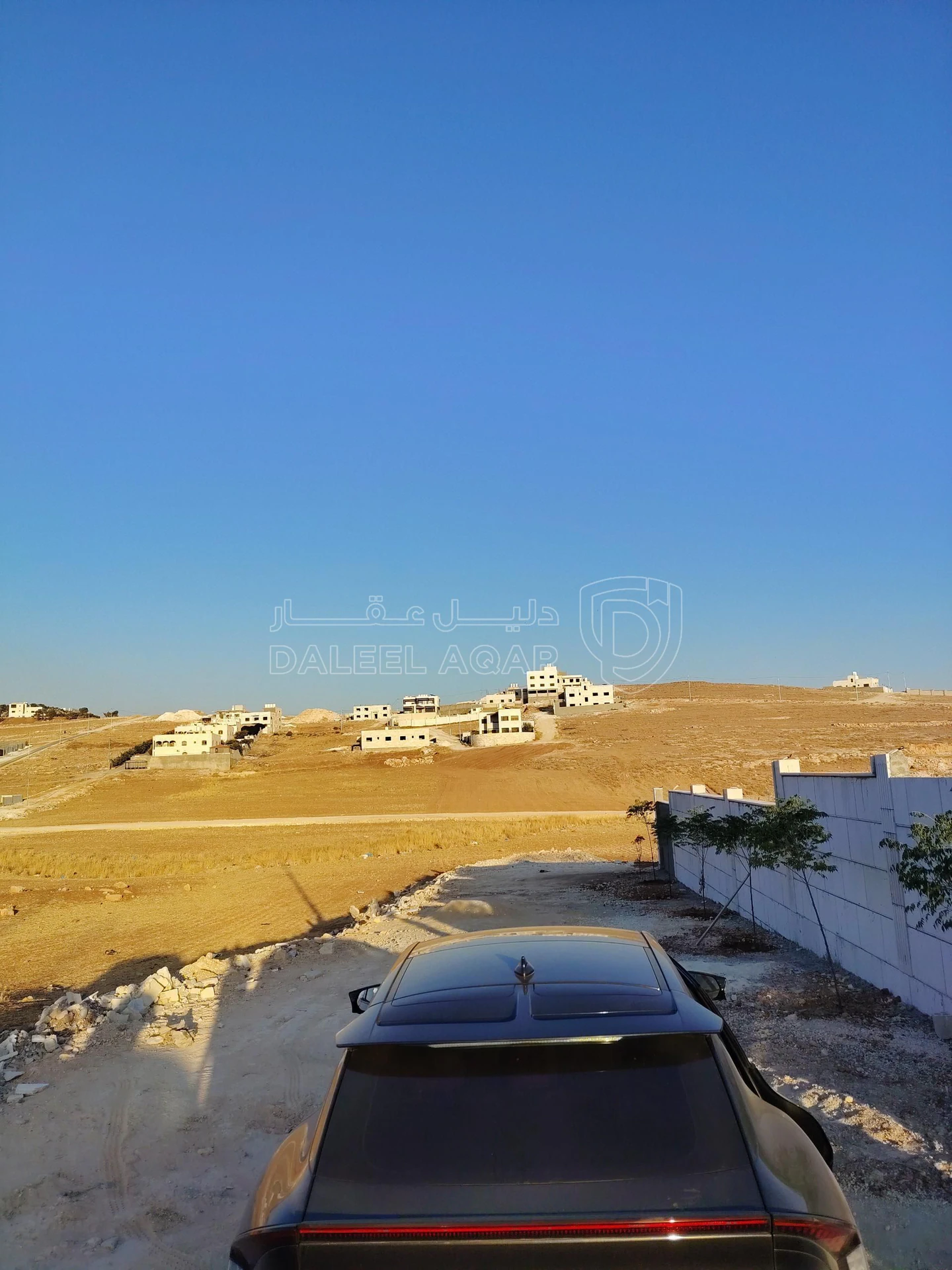 أرض في عمان اليادودة بالقرب من جاوا - 85,000 دأ - صورة 1