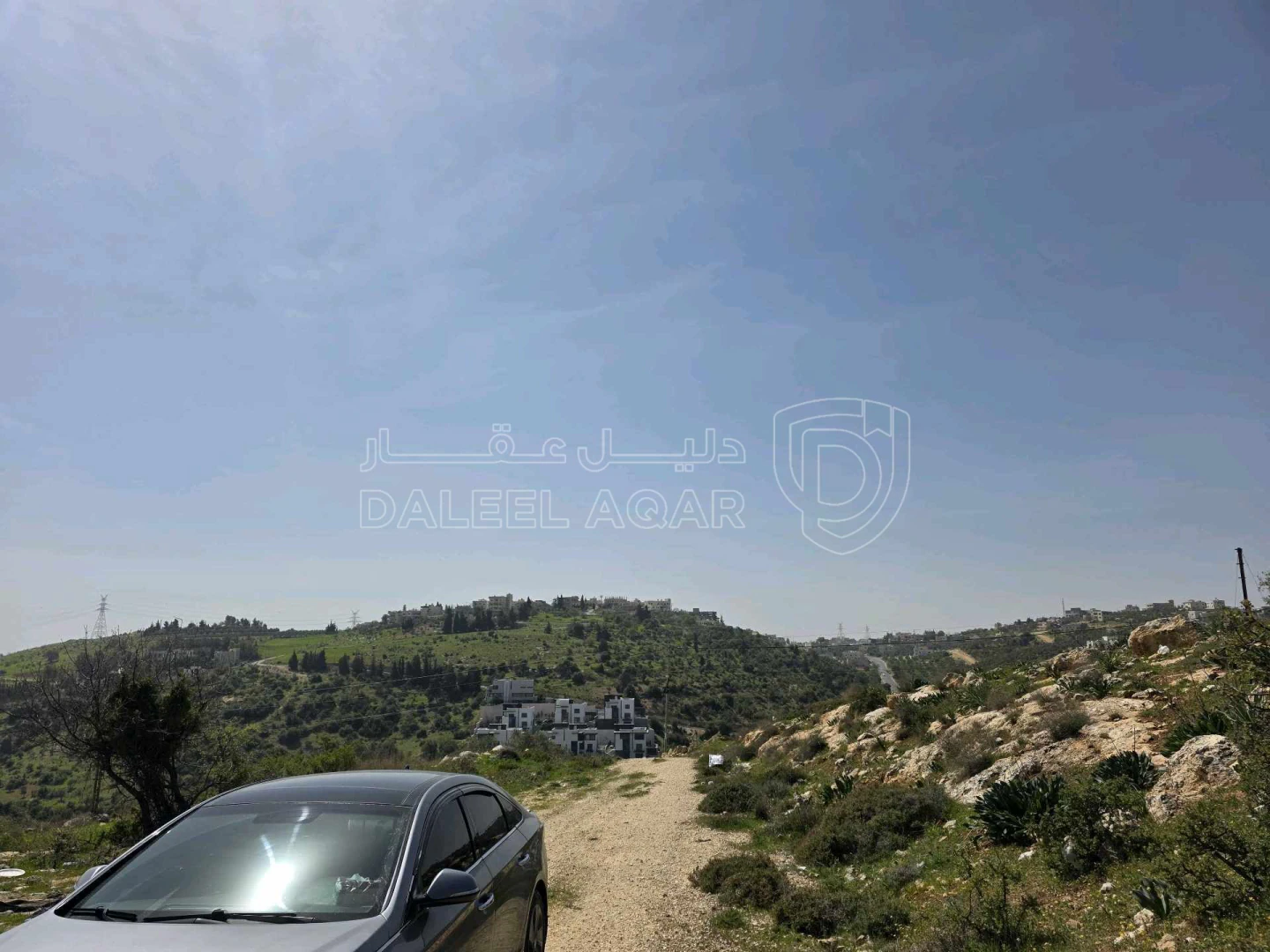 أرض في قطعة مميزة في ابو ركبة بموقعها واطلالتها وسعرها  - 600,000 دأ - صورة 1