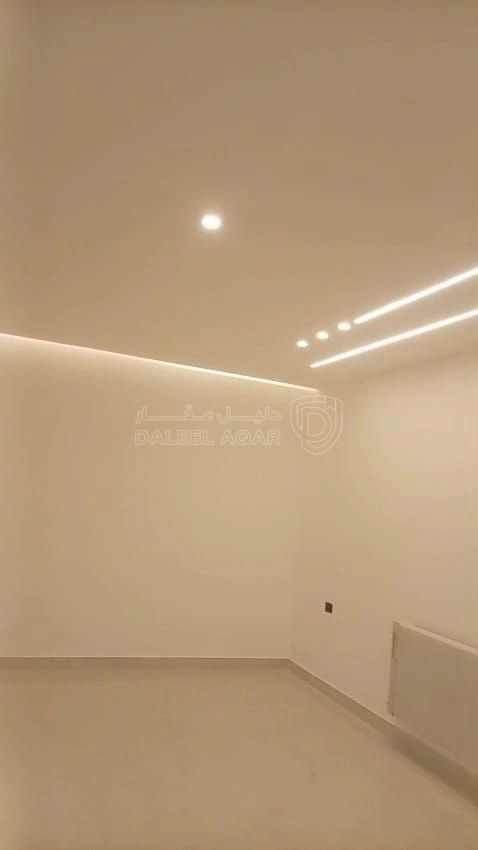 شقة في خلف جامعه البتراء - 107,000 دأ - صورة 1