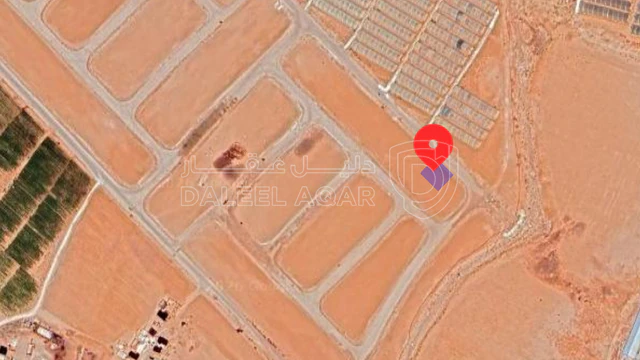 أرض في الطنيب حوض السكة الشرقي - 37,400 دأ - صورة NaN