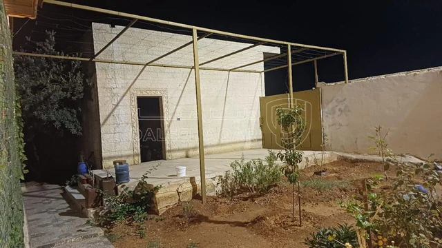 فيلا/منزل في مادبا حي الزهور - 85,000 دأ - صورة NaN