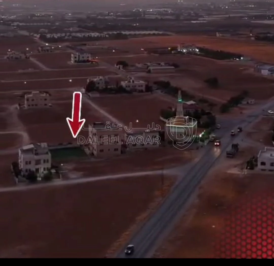 أرض في عمان الطنيب خلف جامعة الشرق الأوسط قرب مسجد ضرار  - 110,000 دأ - صورة 2