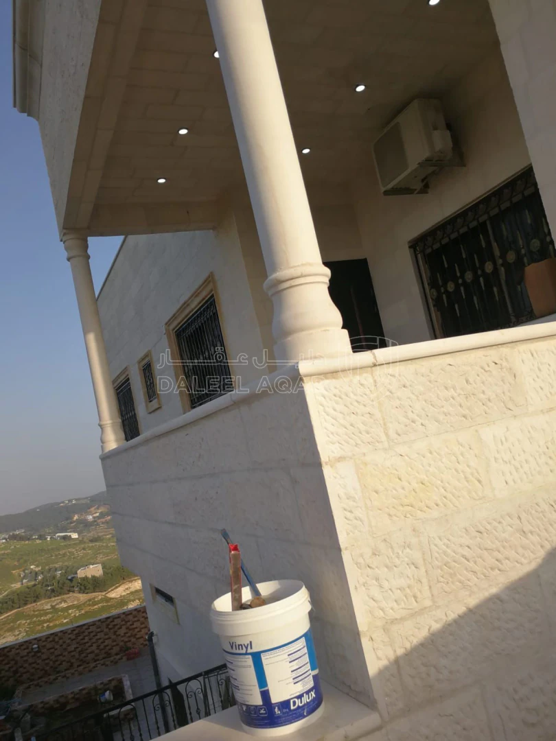 فيلا/منزل في ناعور - قرية العال والروضة - 275,600 دأ - صورة 1