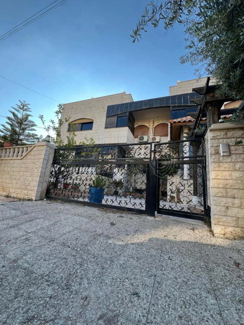 فيلا/منزل في شارع حسني الهدبان, طبربور - 170,100 دأ - صورة 1