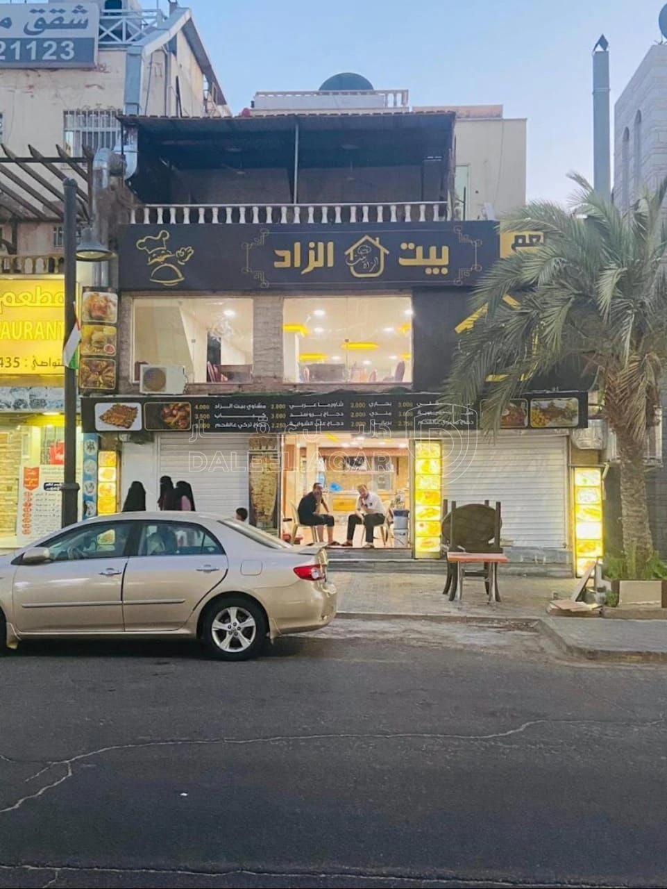 مبنى في شارع الكورنيش - 550,000 دأ - صورة 3