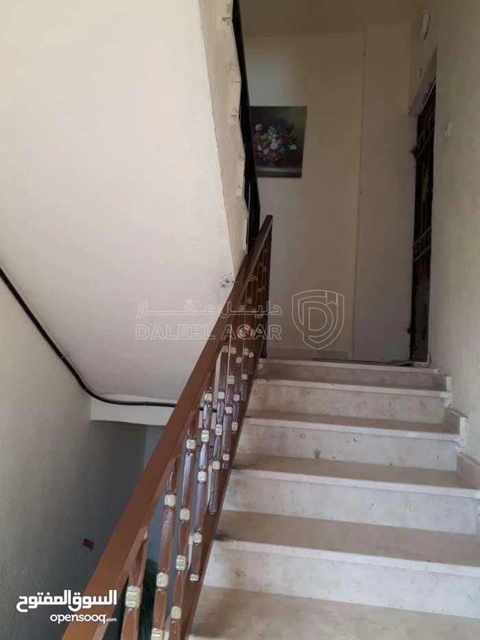 مبنى في قرب حديقه خالد بن الوليد - 120,000 دأ - صورة 1
