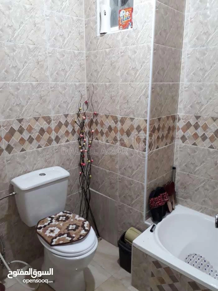 مبنى في قرب حديقه خالد بن الوليد - 120,000 دأ - صورة 1