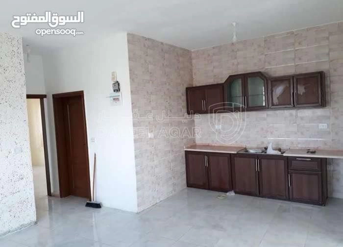 مبنى في قرب حديقه خالد بن الوليد - 120,000 دأ - صورة 1