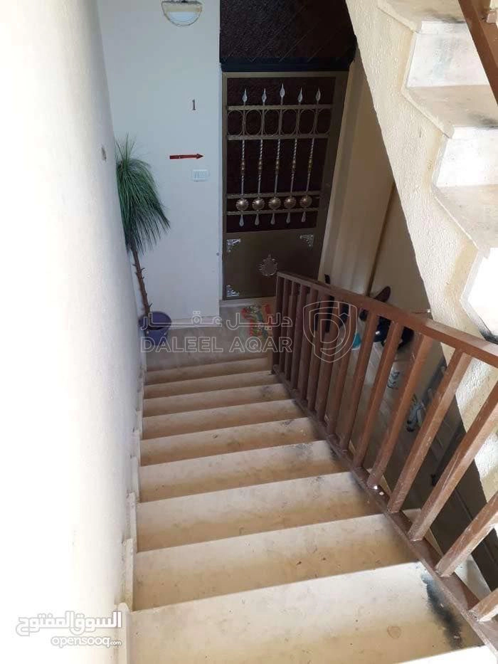 مبنى في قرب حديقه خالد بن الوليد - 120,000 دأ - صورة 1