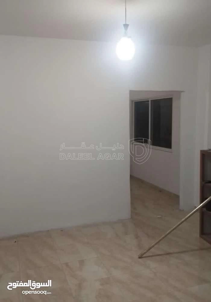 مبنى في قرب حديقه خالد بن الوليد - 120,000 دأ - صورة 1