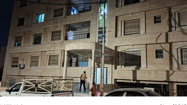 شقة - اربد الحي الجنوبي مقابل بوابة الجامعة الجنوبية خلف - 45000 دأ