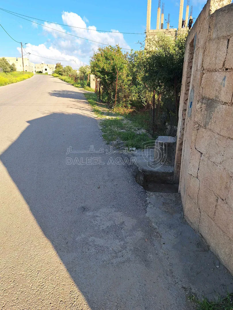 فيلا/منزل في منزل للبيع اربد بيت راس من المالك مباشره  - 70,000 دأ - صورة 1