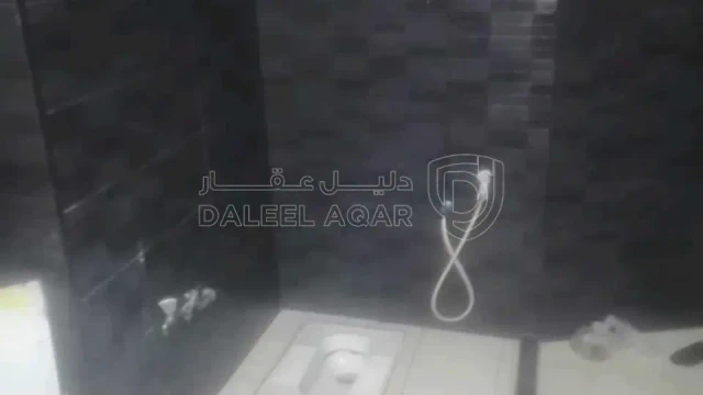 شقة - الذراع الغربي  - 26000 دأ