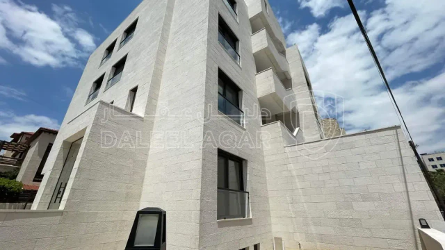 شقة - ام السماق الجنوبي  - 270000 دأ