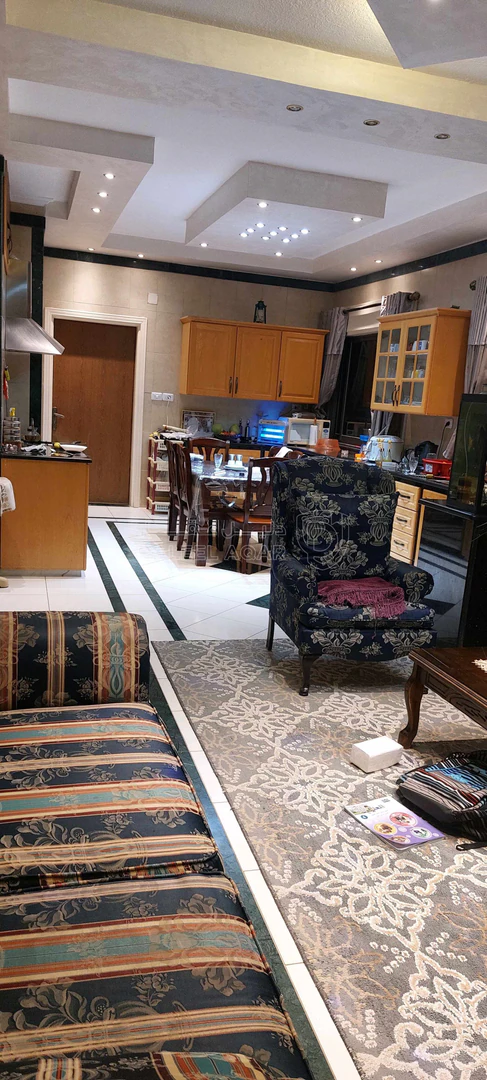 شقة في غرب عمان - البحاث  - 125,000 دأ - صورة 1