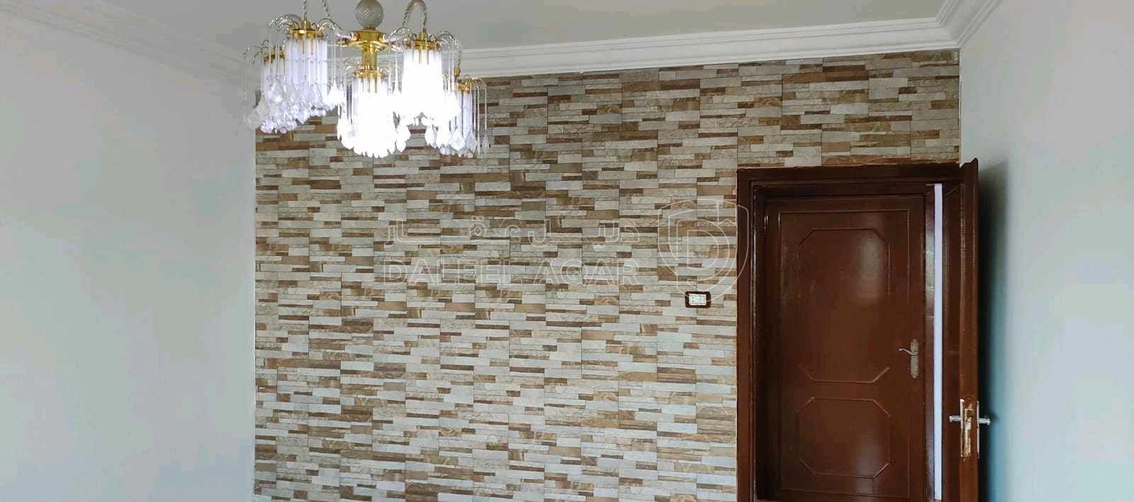 شقة في حي نزال بجوار الأحوال المدنية ومحمص الشعب  - 38,000 دأ - صورة 1