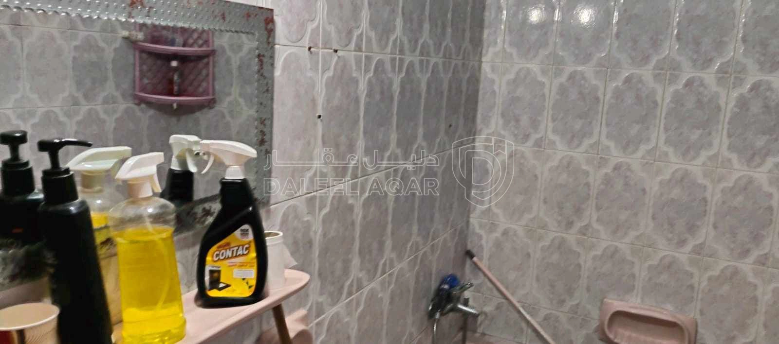 شقة في حي نزال بجوار الأحوال المدنية ومحمص الشعب  - 38,000 دأ - صورة 1