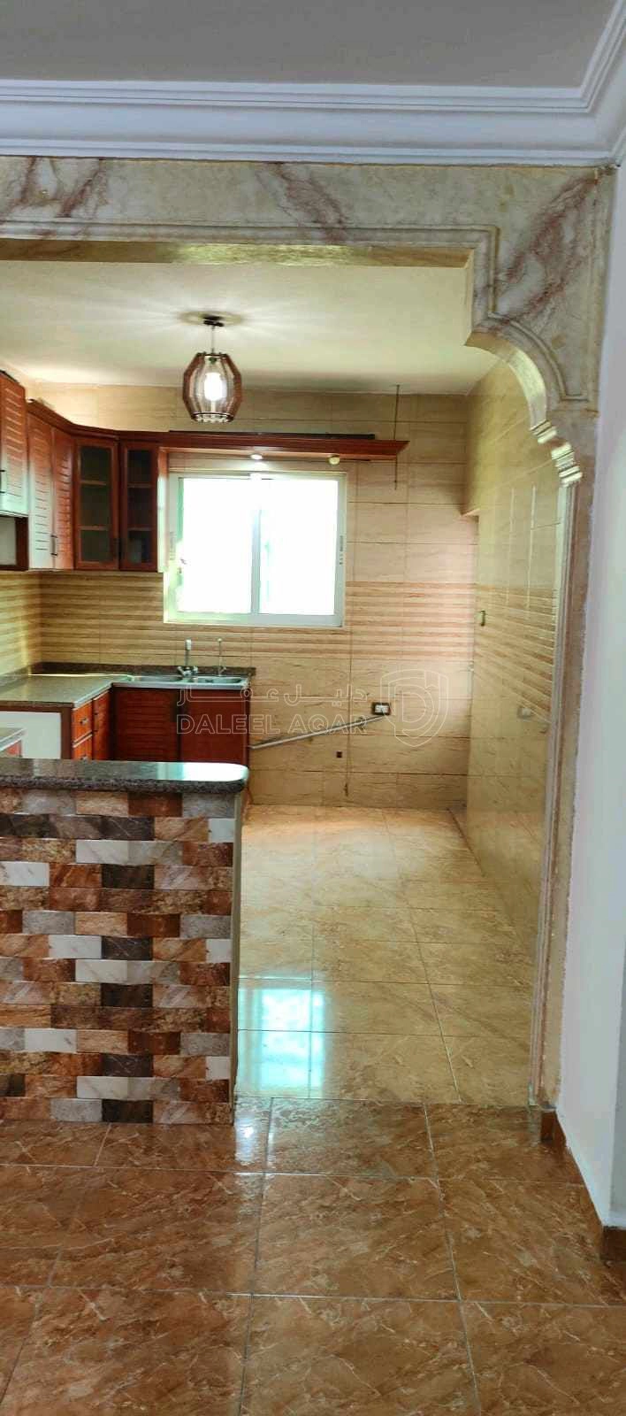 شقة في حي نزال بجوار الأحوال المدنية ومحمص الشعب  - 38,000 دأ - صورة 1