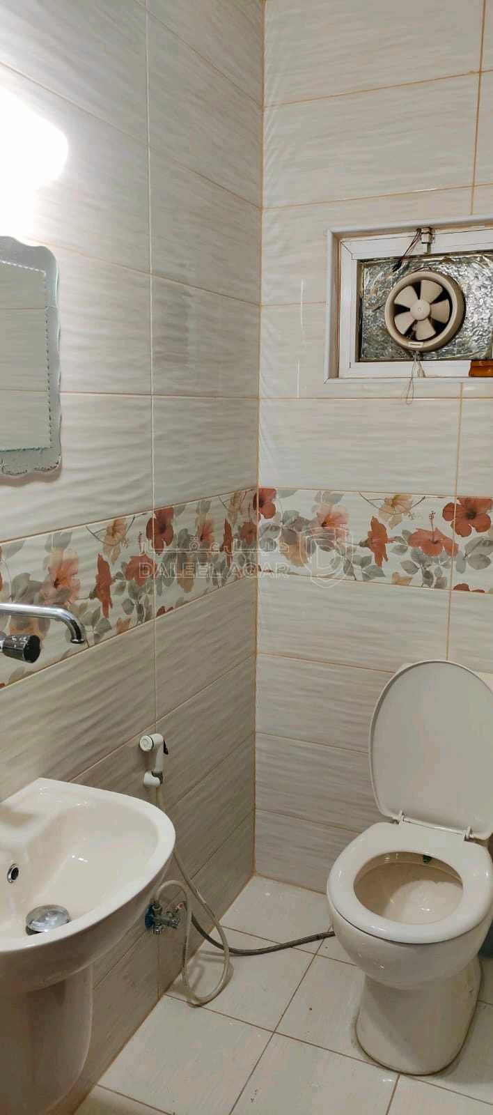 شقة في حي نزال بجوار الأحوال المدنية ومحمص الشعب  - 38,000 دأ - صورة 1