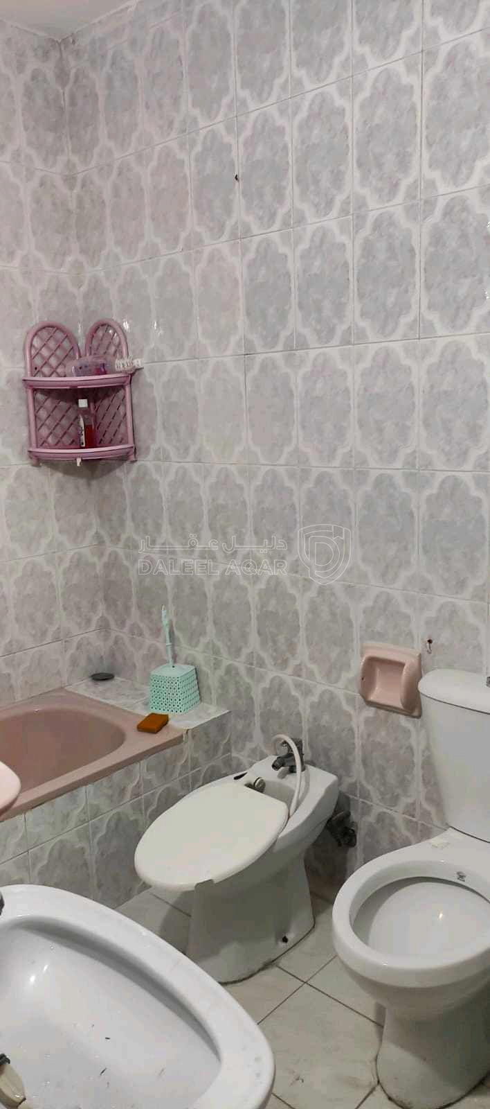 شقة في حي نزال بجوار الأحوال المدنية ومحمص الشعب  - 38,000 دأ - صورة 1