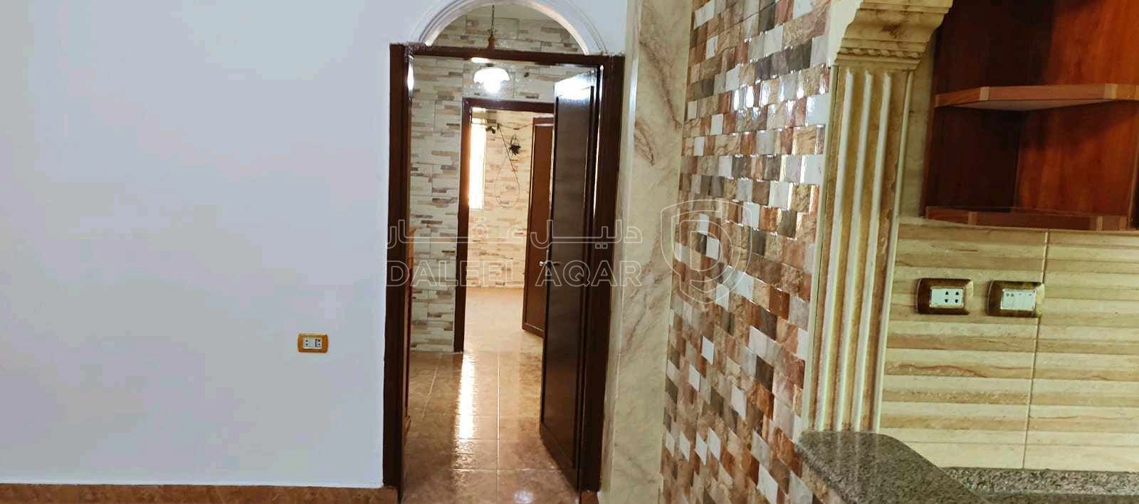 شقة في حي نزال بجوار الأحوال المدنية ومحمص الشعب  - 38,000 دأ - صورة 1