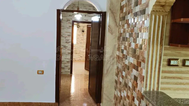 شقة - حي نزال بجوار الأحوال المدنية ومحمص الشعب  - 38000 دأ