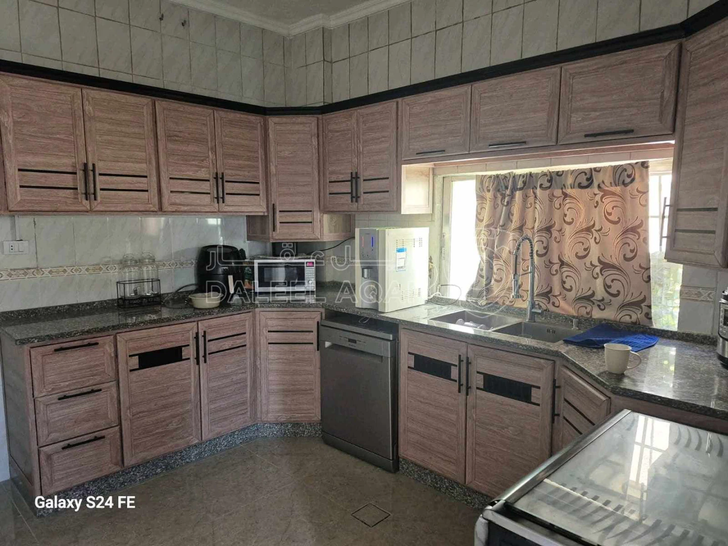 شقة في عمان الجبل الاخضر - 23,000 دأ - صورة 1