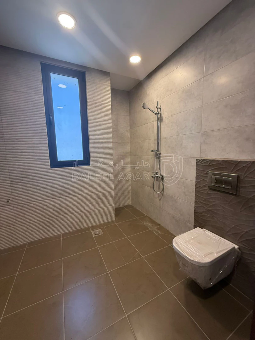 شقة في دير غبار - 225,000 دأ - صورة 1