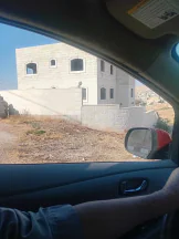 فيلا/منزل - .الزرقاء ضاحيه البستان خلف مدرسه حي البستان  - 1250000 دأ